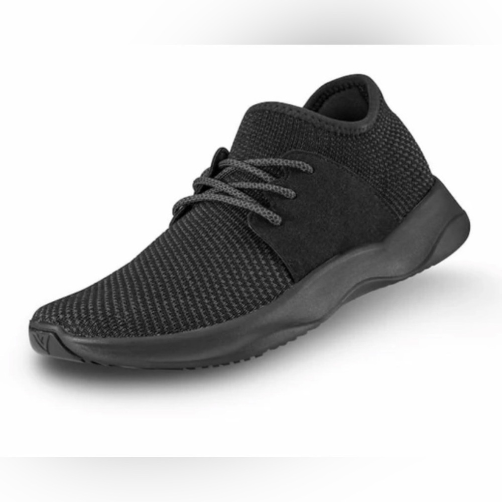 Like New Vessi Everydaybh All Day Classic Waterproof Sneakers - Women’s 8
